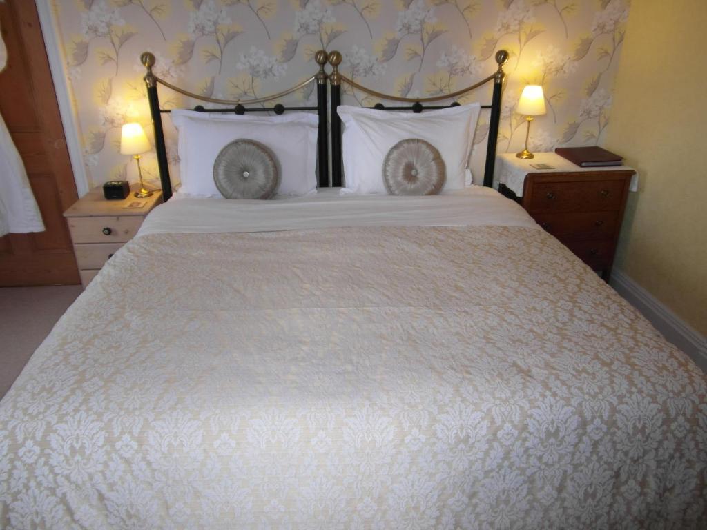 Anton Guest House Bed And Breakfast ชรูว์สเบอรี ห้อง รูปภาพ